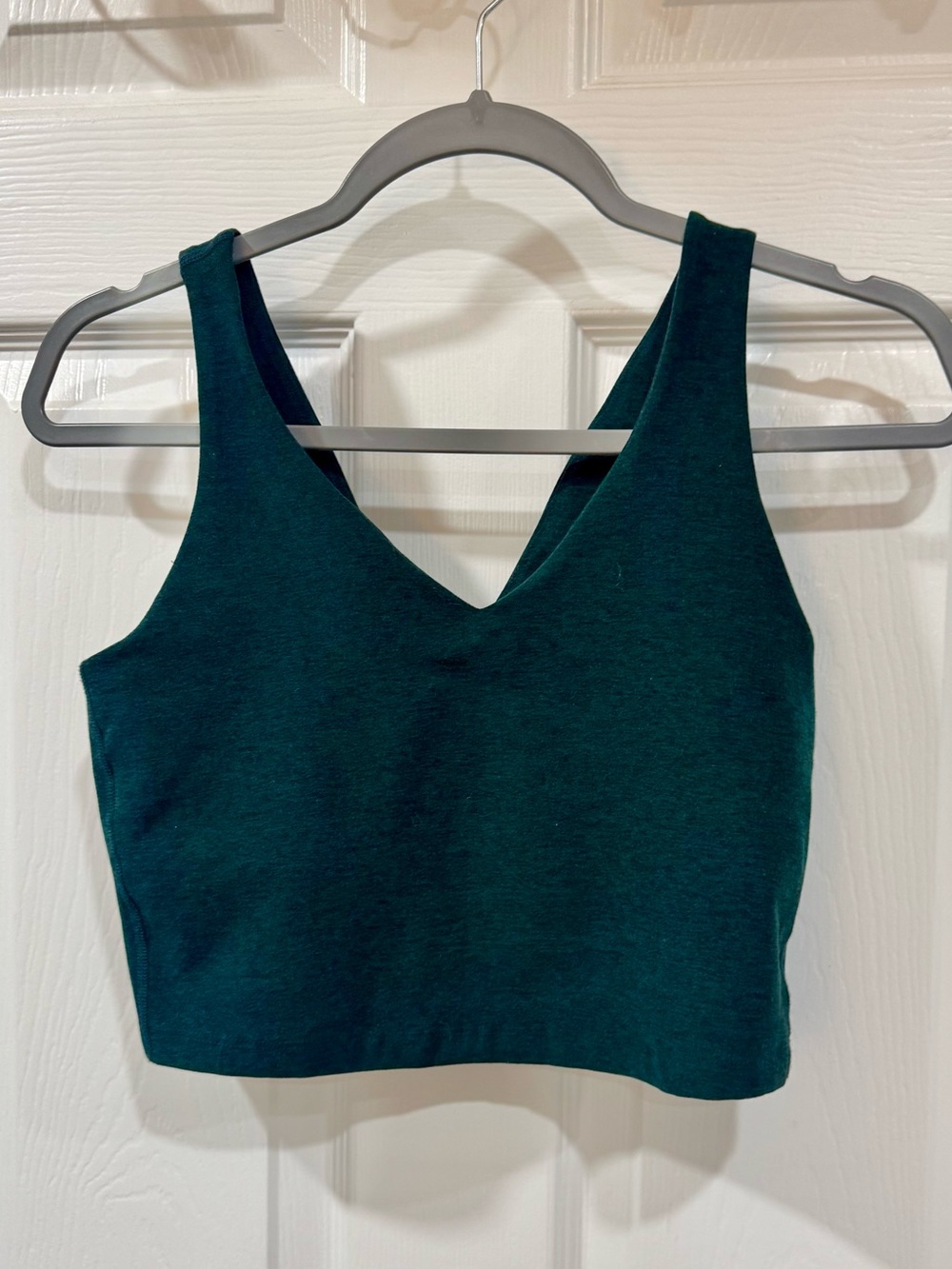 Beyond Yoga Spacedye Good Day Cropped Tank in the Dark Spruce Green Heather colo